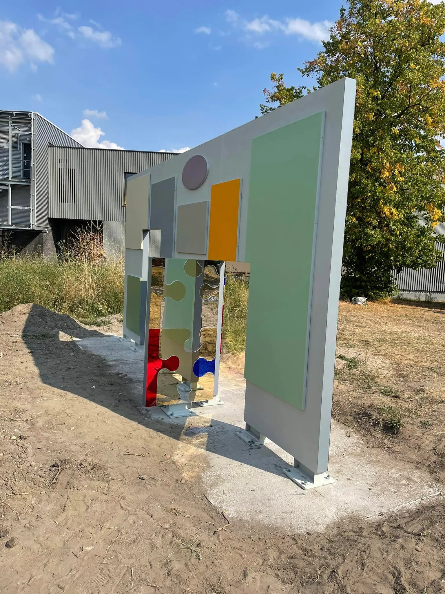Overall view, installation by Marin Kasimir, Utrecht.